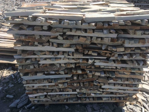 Горбушка златолит золотистый для облицовки купить в Кубинке