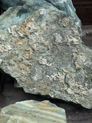 Ландшафтные глыбы зелёные 200-500 килограмм купить в Кубинке