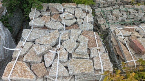 Гранитный плитняк галтованный для парковки купить в Кубинке