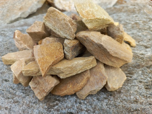 Златолит жёлтый декоративная каменная крошка купить в Кубинке